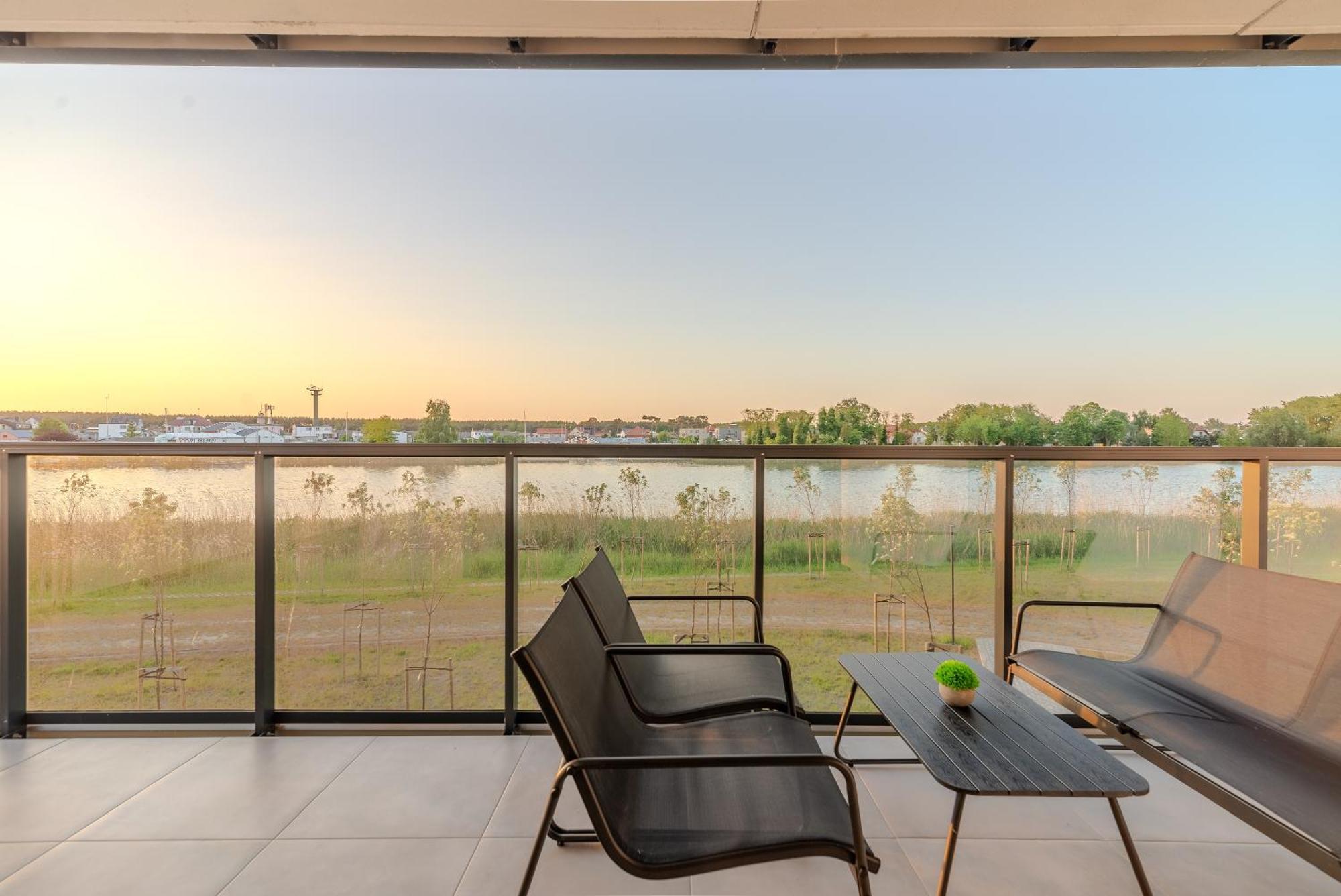 Apartament Coffee-Cream - Relaks - Sauna I Basen Dziwnow Exterior photo